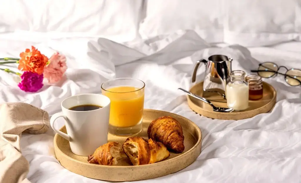 croissants-room-service-moon-palace-cancun_fa12548267.webp